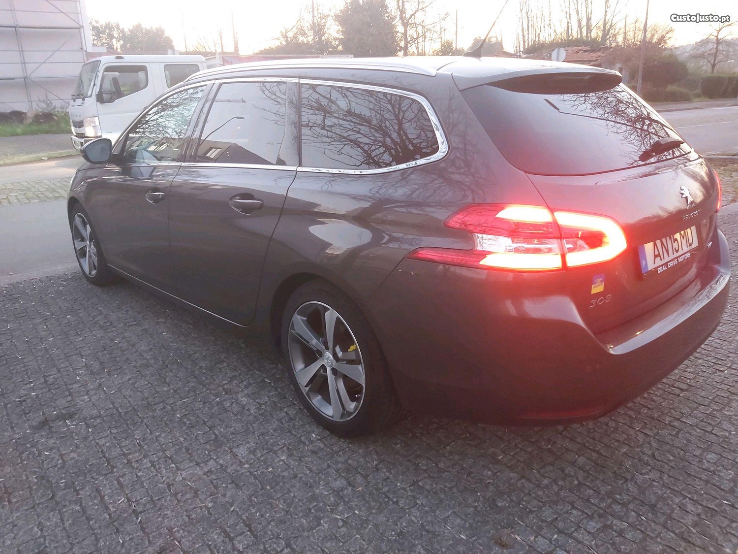 Peugeot 308 Alure 1.6 HDI 120cv — fotografia 7