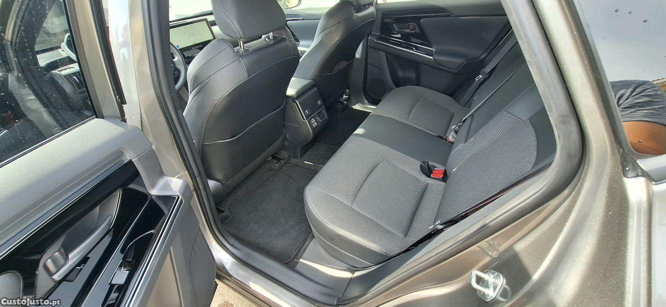 Toyota bZ4X Confort Pack — fotografia 4