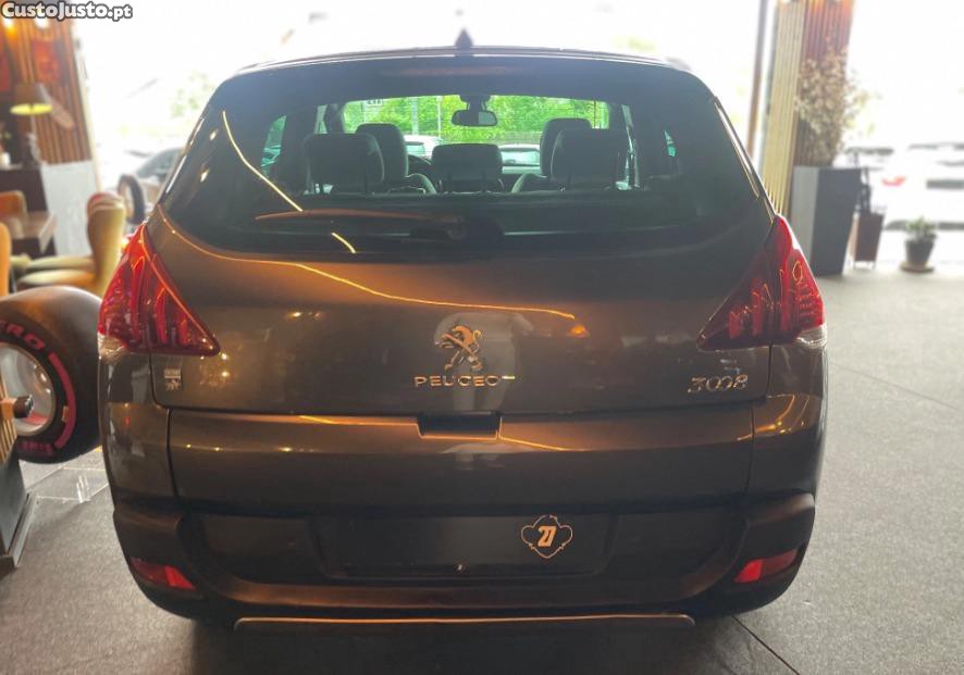 Peugeot 3008 Hibrido — photo 3