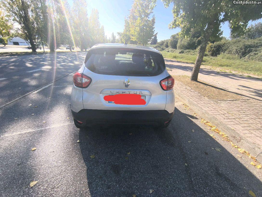 Renault Captur 0.9TCe — fotografia 4