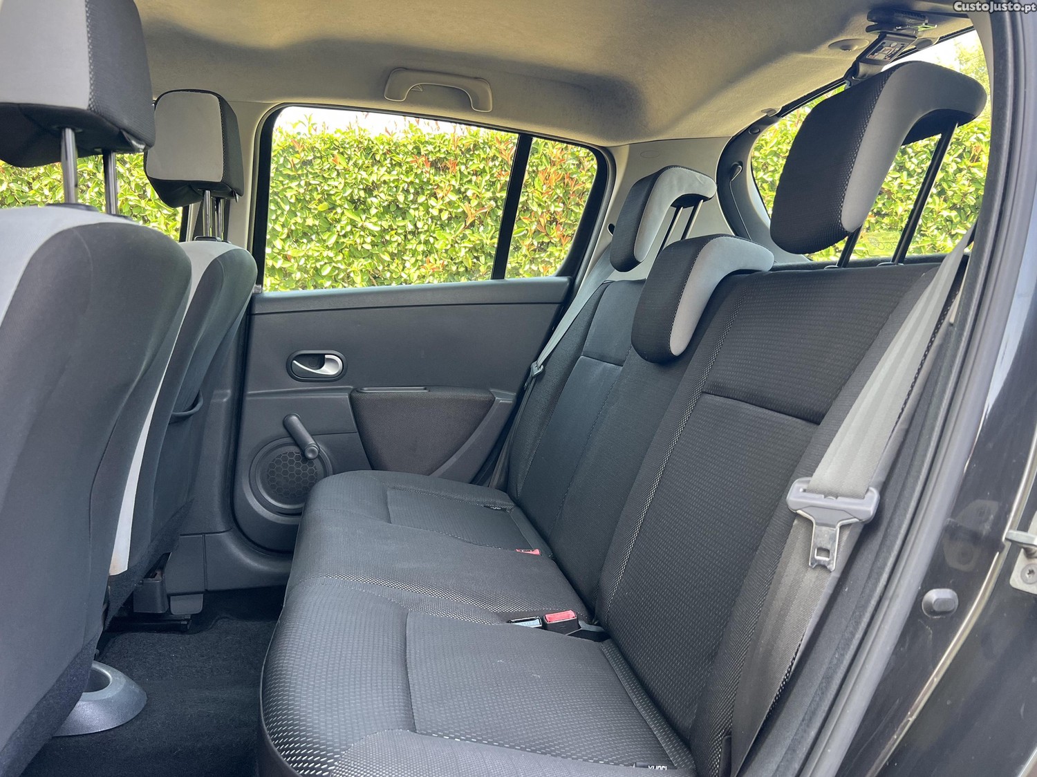 Renault Clio 1.2 16V 1 dono 170.000km — fotografia 4