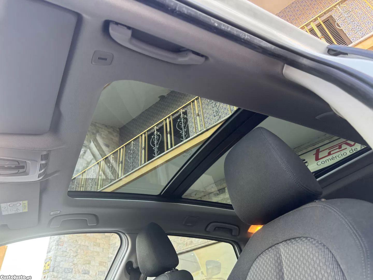 BMW 225 Active Tourer Line sport — fotografia 9