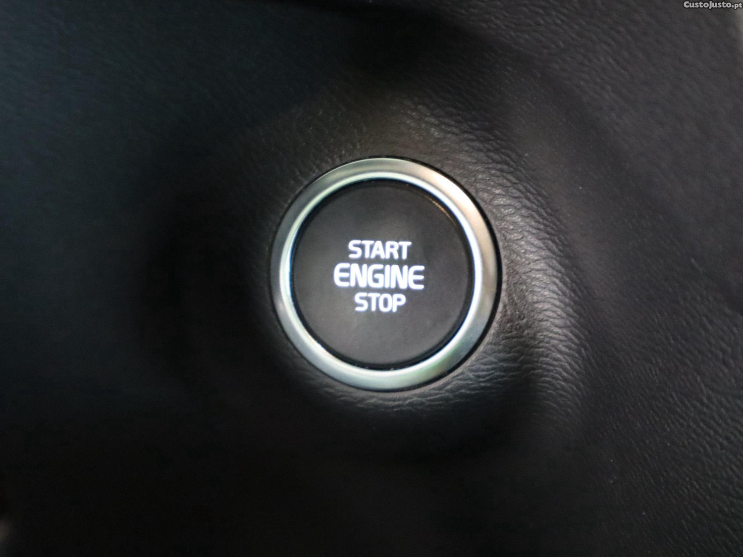 Volvo XC 40 1.5 T4 PHEV Inscription — fotografia 3