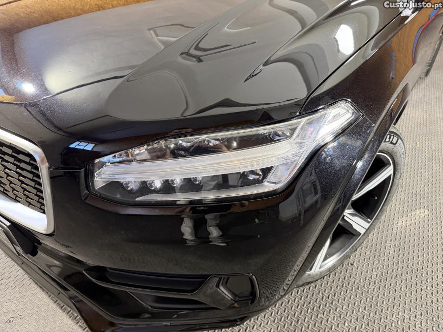 Volvo XC90 2.0 D4 R-Design - 17 foto 5