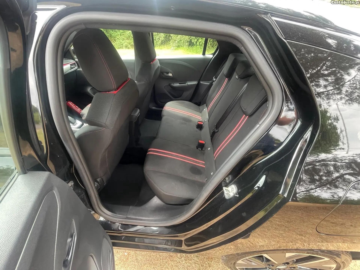 Opel Corsa e-GS — fotografia 11