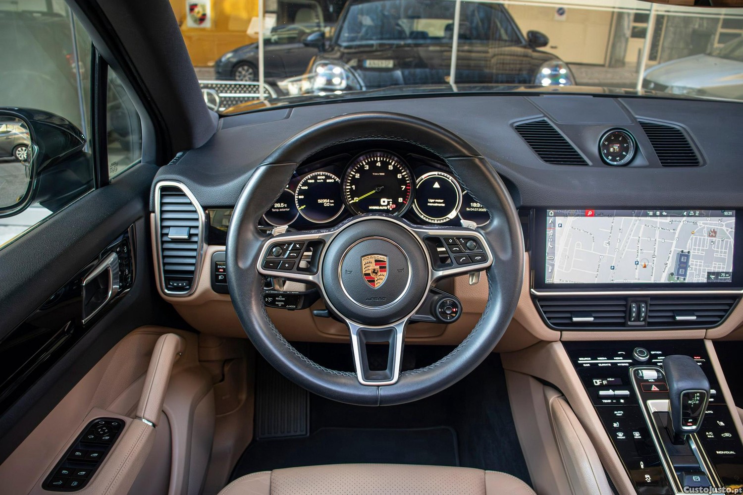Porsche Cayenne E-Hybrid — fotografia 15