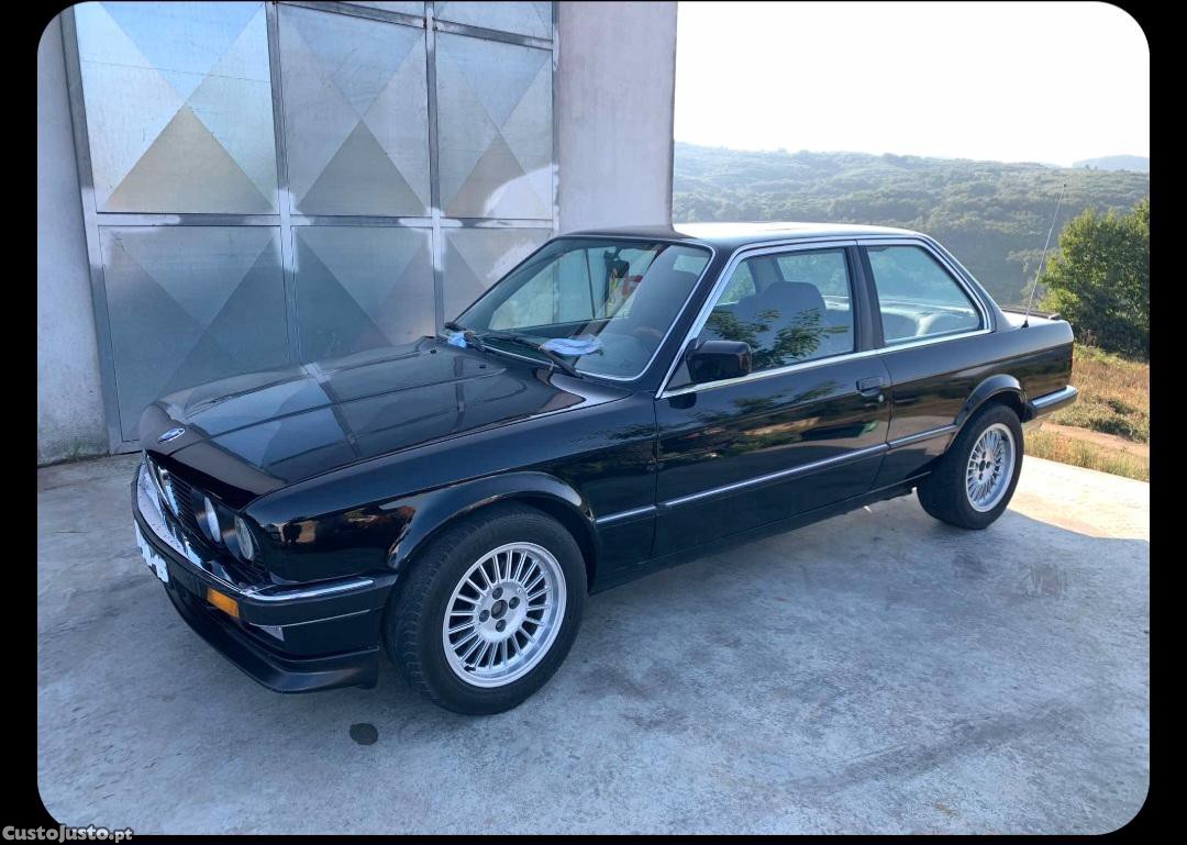 BMW 316 E30 coupe — fotografia 5