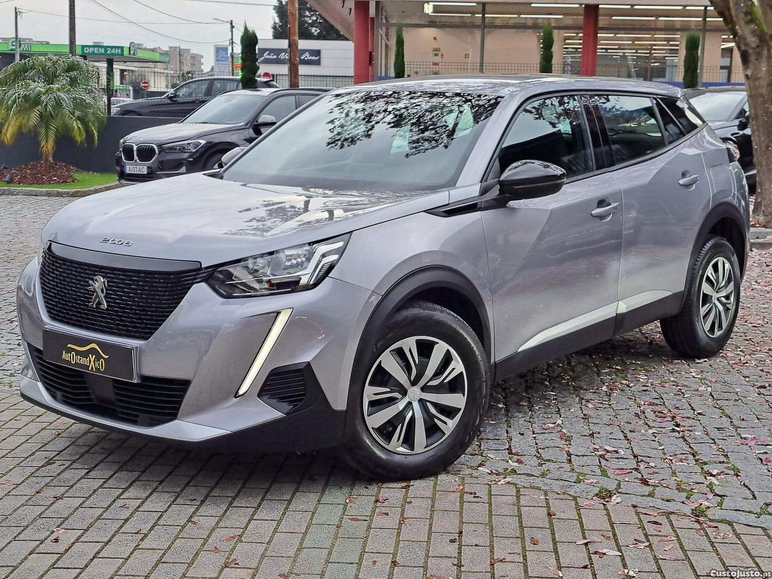 Peugeot 2008 1.2 PureTech Active Pack — fotografia 5