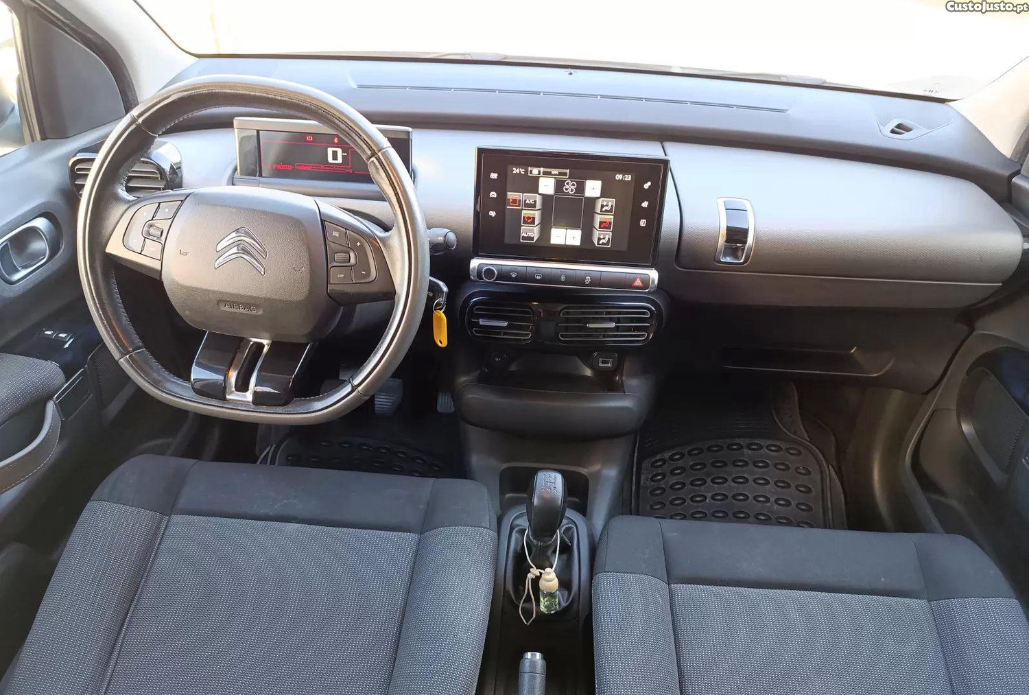 Citroën C4 1.2 puretech shine pack - 16 — photo 4
