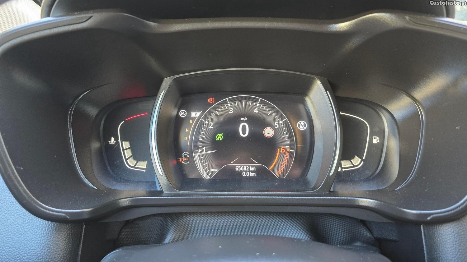 Renault Kadjar 1.3 TCe Intens EDC — fotografia 14