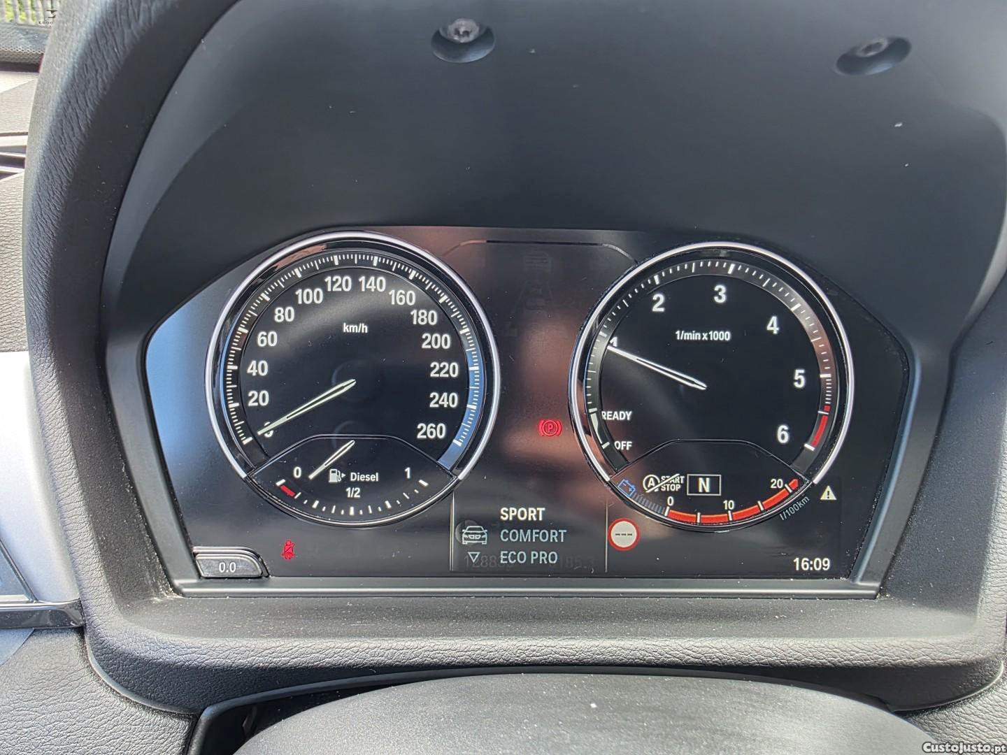 BMW X1 16 d sDrive — fotografia 17