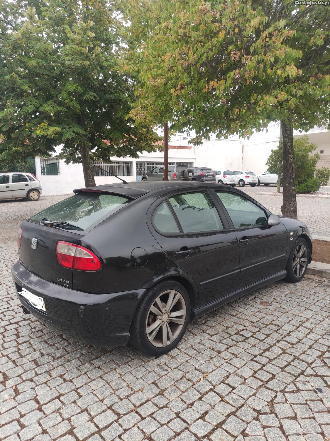 SEAT Leon 1.9 TDI FR — fotografia 3
