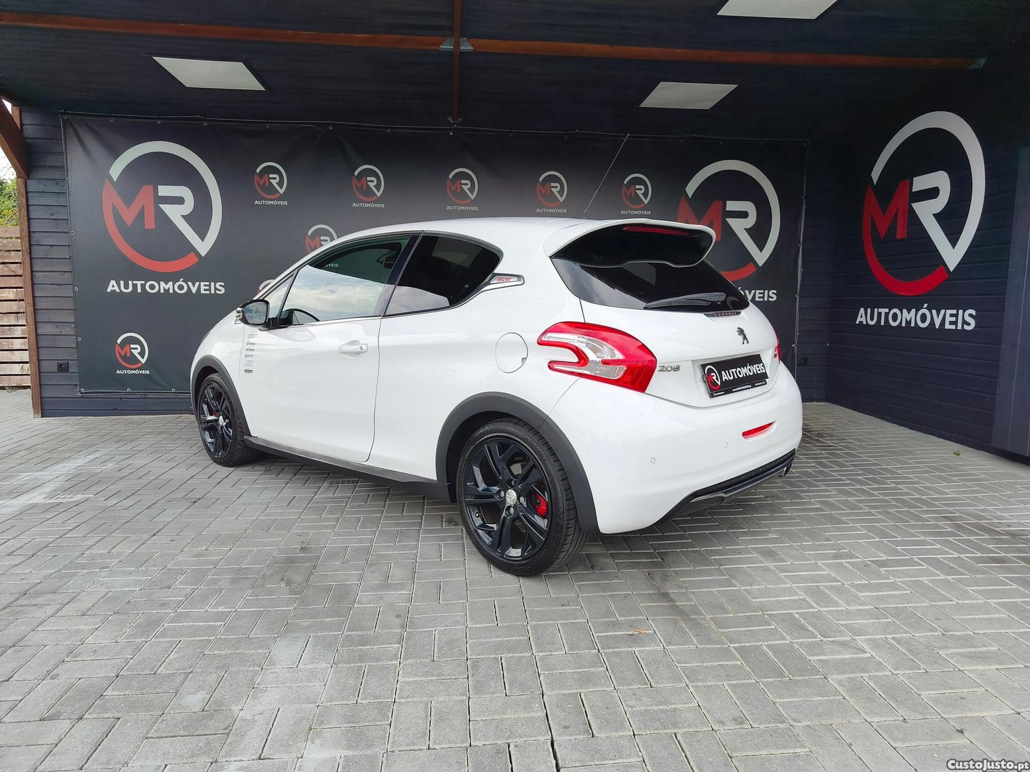 Peugeot 208 1.6 THP GTi — fotografia 24