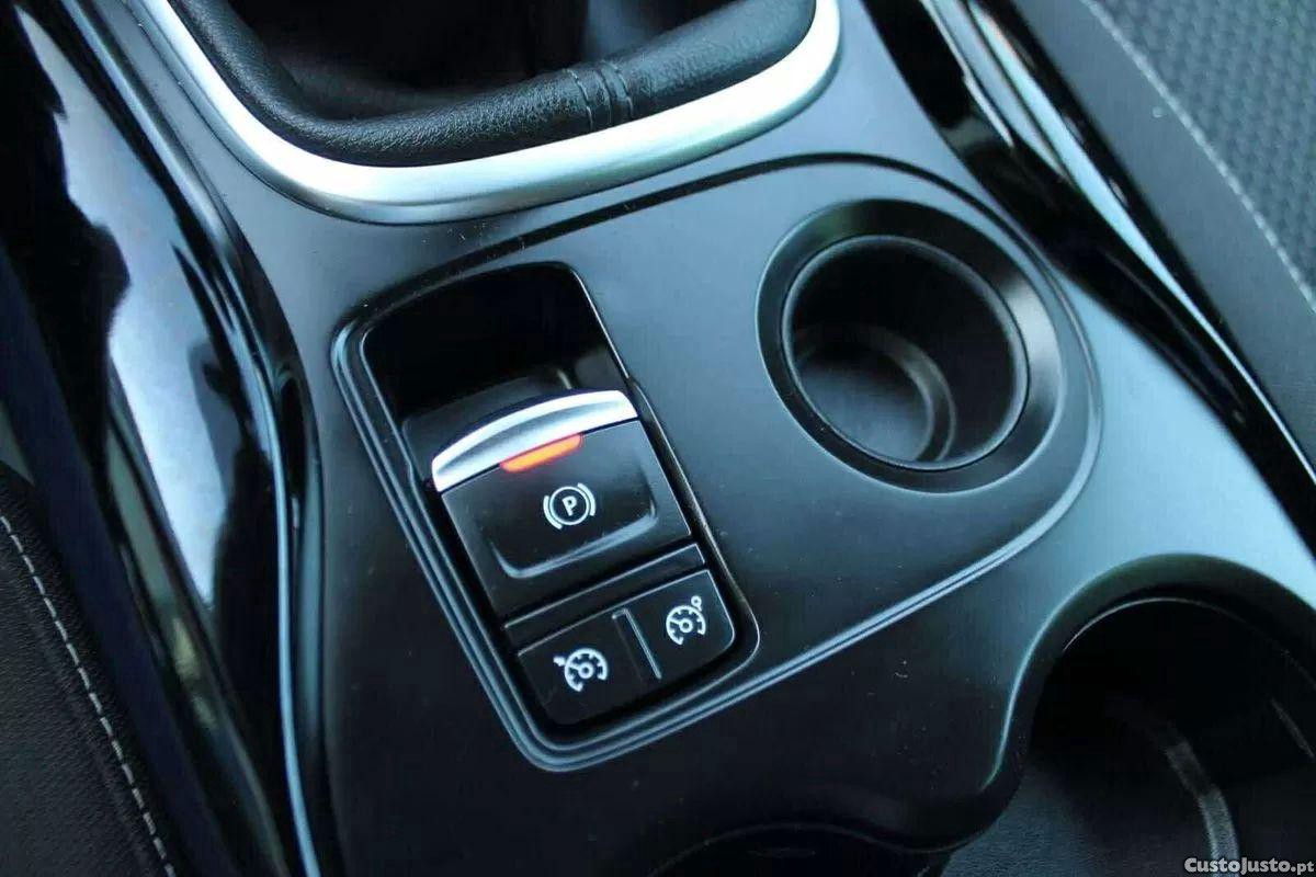 Renault Kadjar Intense — fotografia 3