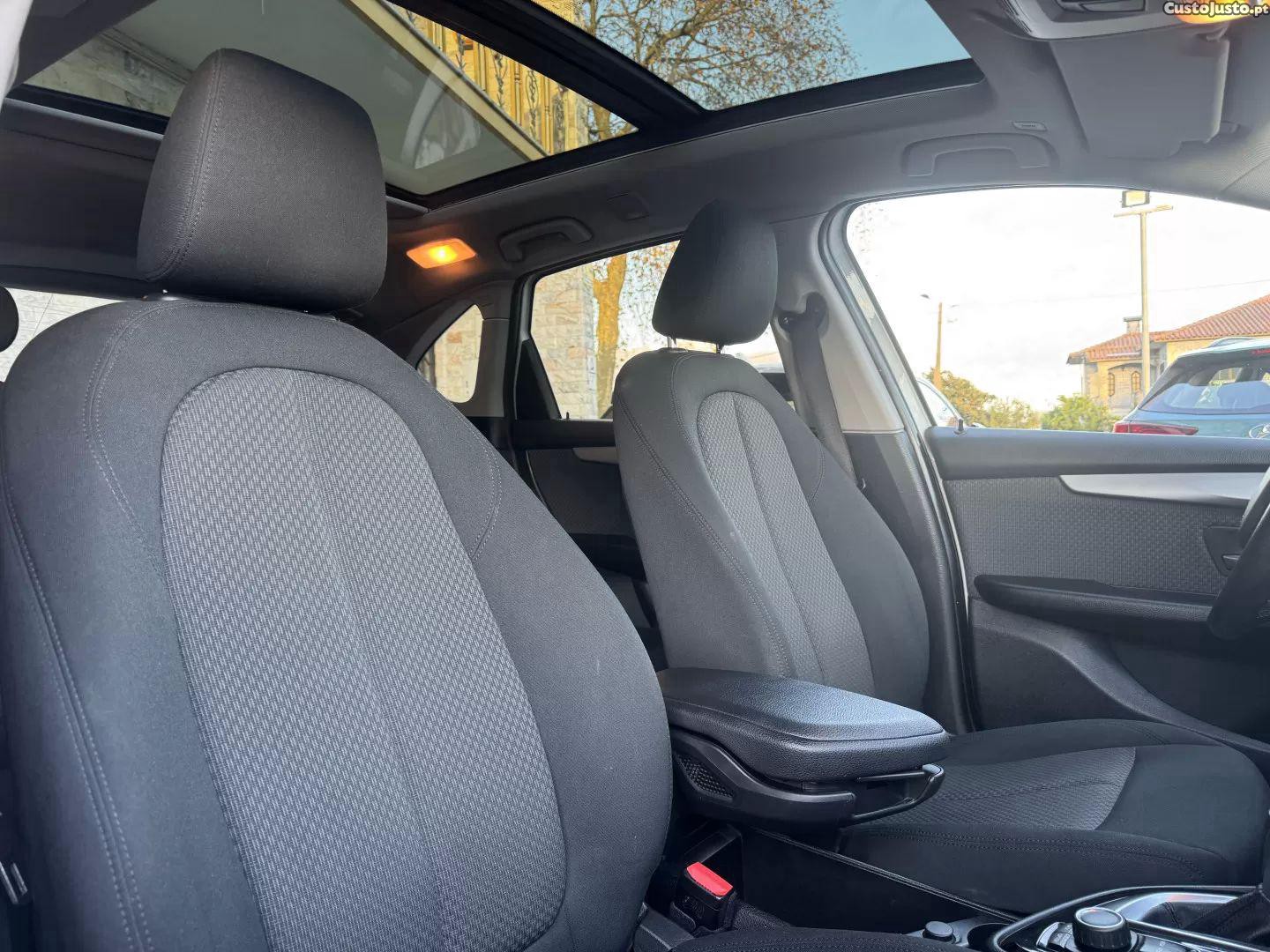 BMW 225 Active Tourer Line sport — fotografia 10