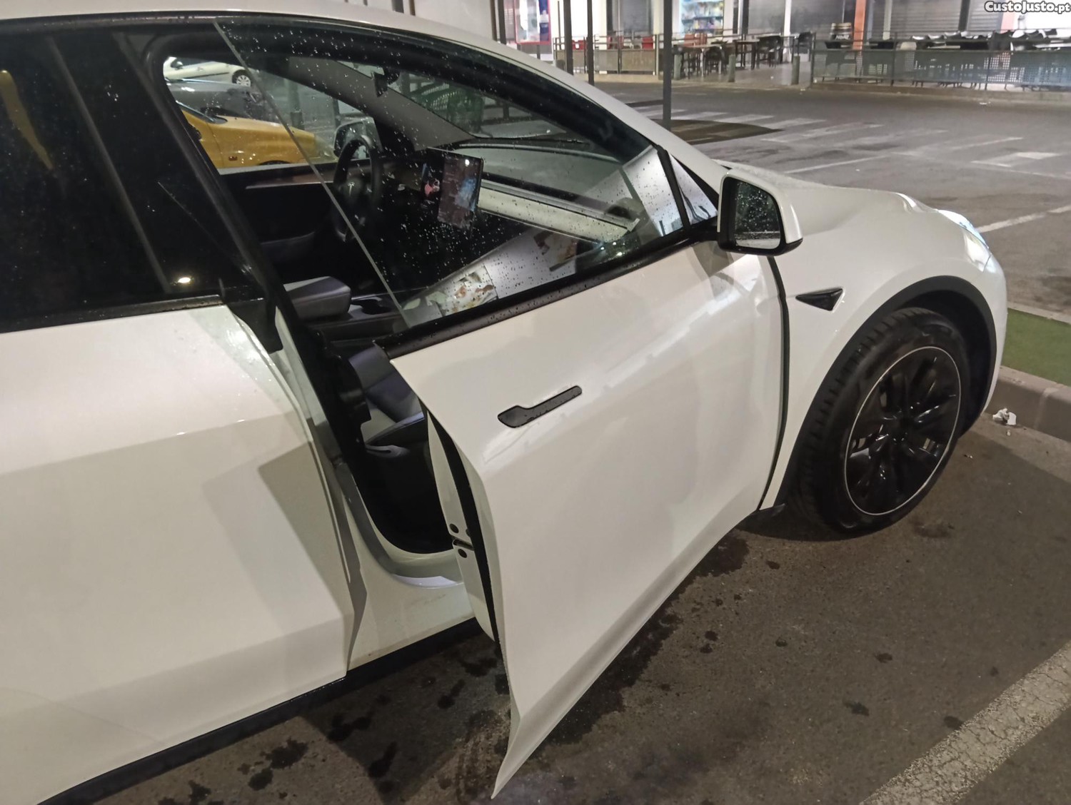 Tesla Model Y IVA DEDUTÍVEL long range dual motor - 21 — photo 4