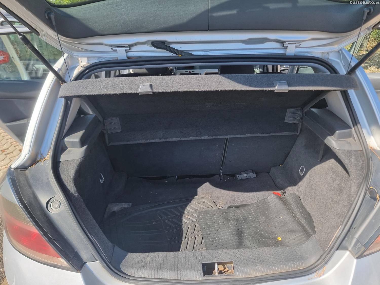 Opel Astra CDTI — fotografia 7