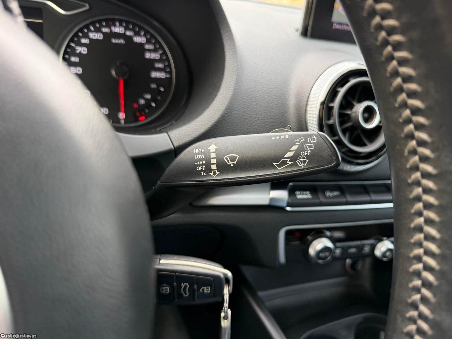 Audi A3 2.0 TDi S-line S tronic — fotografia 6