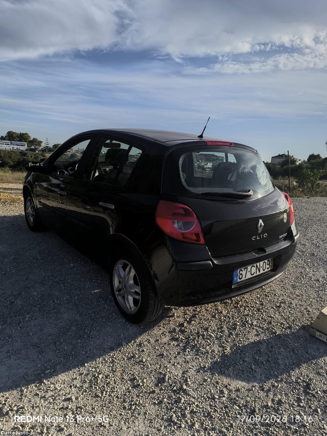 Renault Clio Expression — fotografia 9