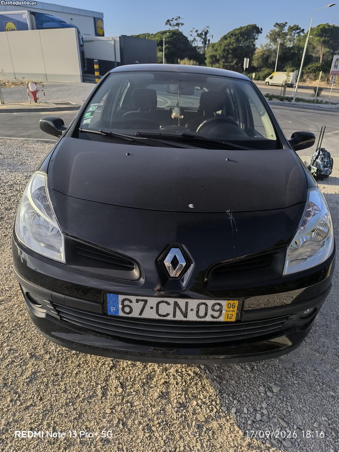 Renault Clio Expression — fotografia 4