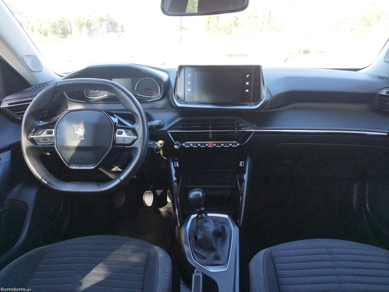 Peugeot 2008 1.5 BHDI ACTIVE PACK — fotografia 4