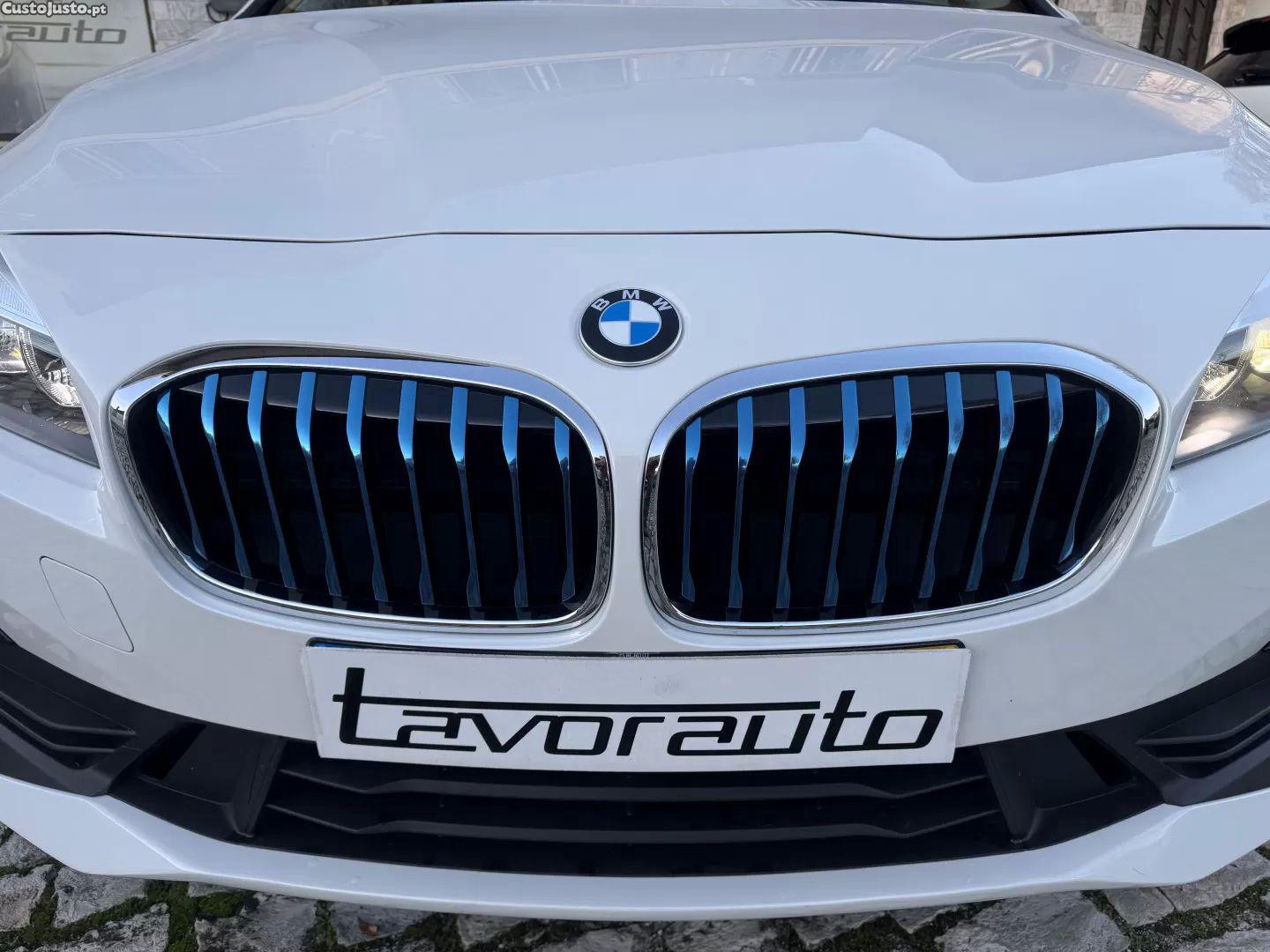 BMW 225 Active Tourer Line sport — fotografia 6