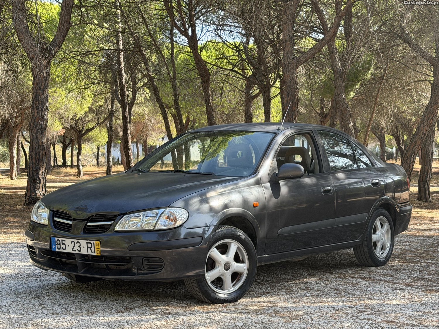 Nissan Almera 1.5i 90cv — photo 2
