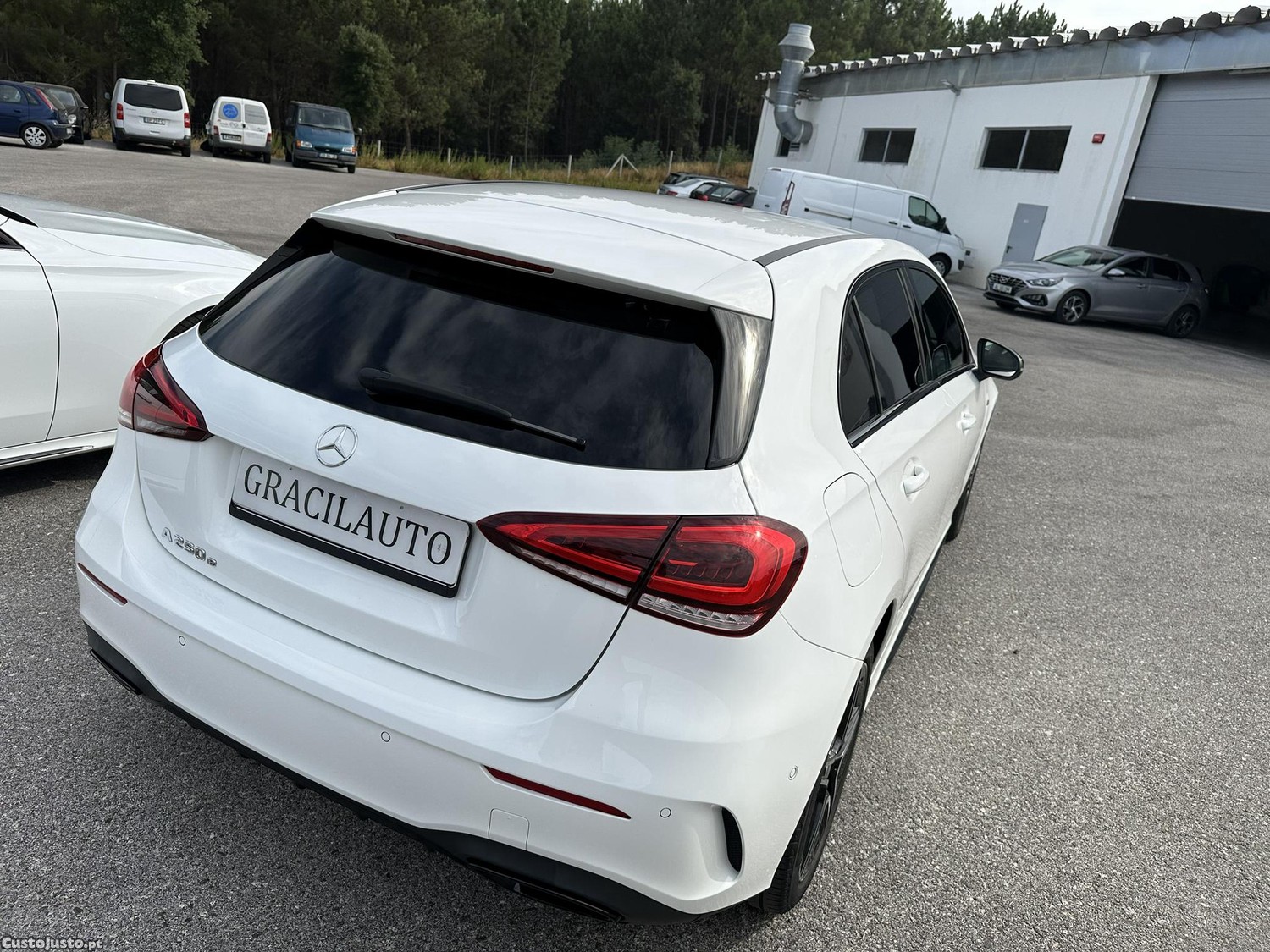 Mercedes-Benz A 250 e AMG - 21 — photo 4