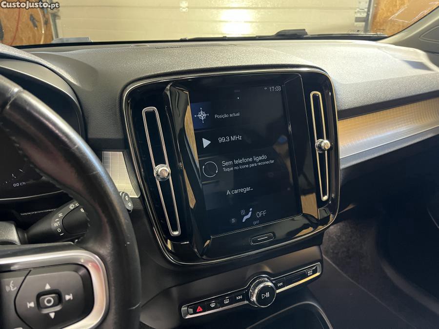 Volvo XC 40 2.0 D3 — fotografia 9