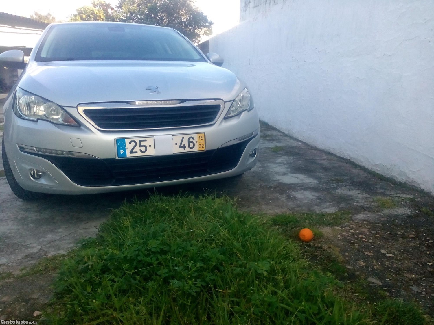 Peugeot 308 1.6 BLUEHDI 120CV6 VEL. BOM ESTADO COM MUITOS EXTRAS DE ORIGEM — fotografia 8