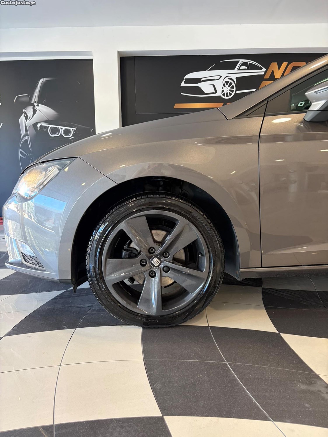 SEAT Leon 1.6 TDi Style — fotografia 4