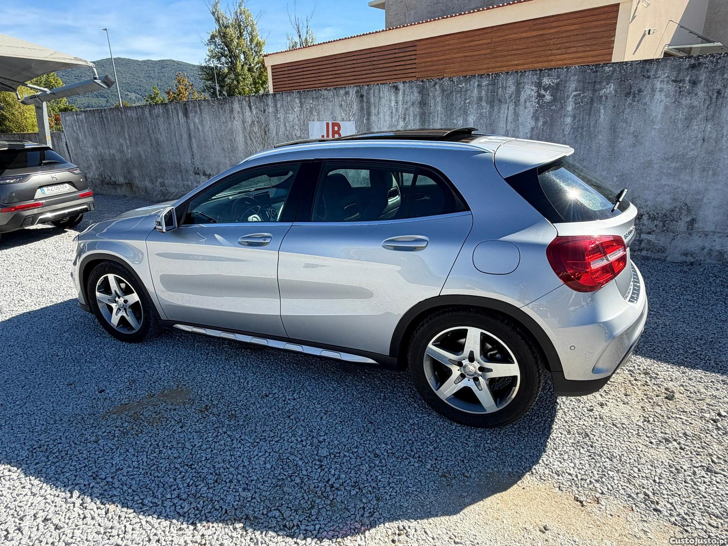 Mercedes-Benz GLA 180 d AMG Line Aut. - 16 foto 4