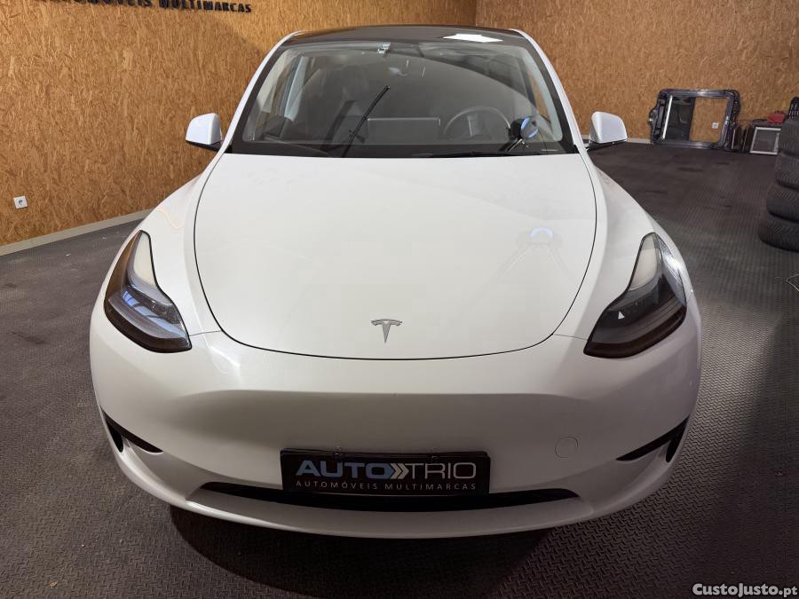 Tesla Model Y Standard RWD - 23 foto 2