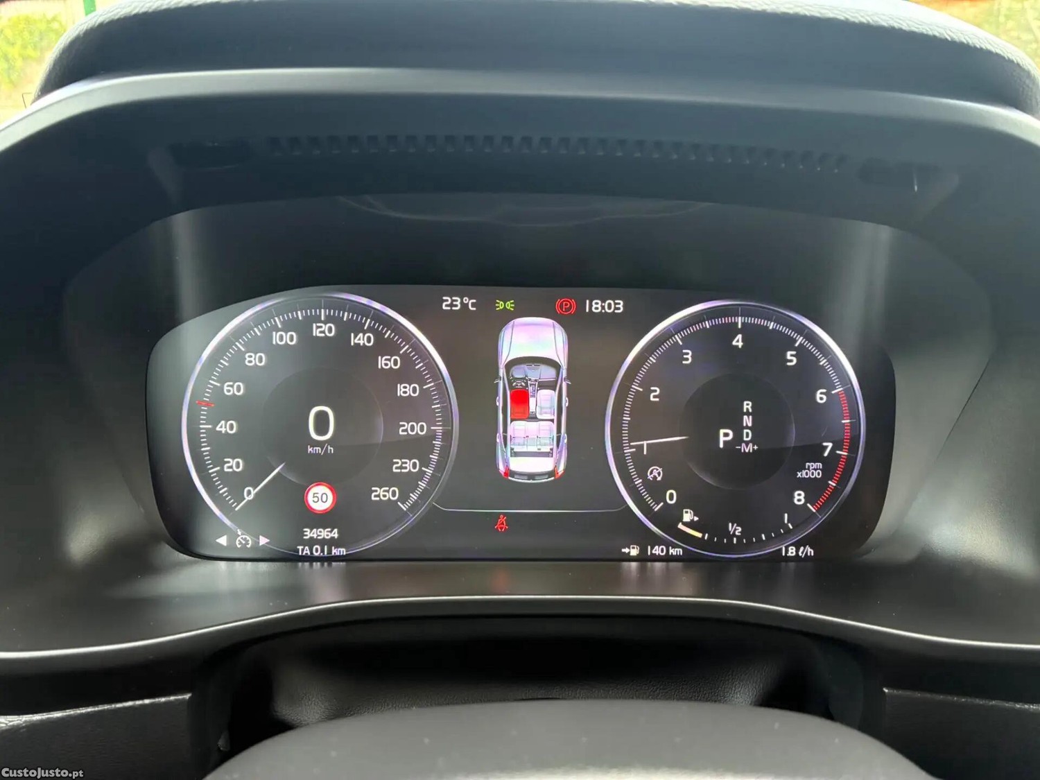 Volvo XC 40 1.5 T2 Momentum Plus Geartronic — fotografia 7