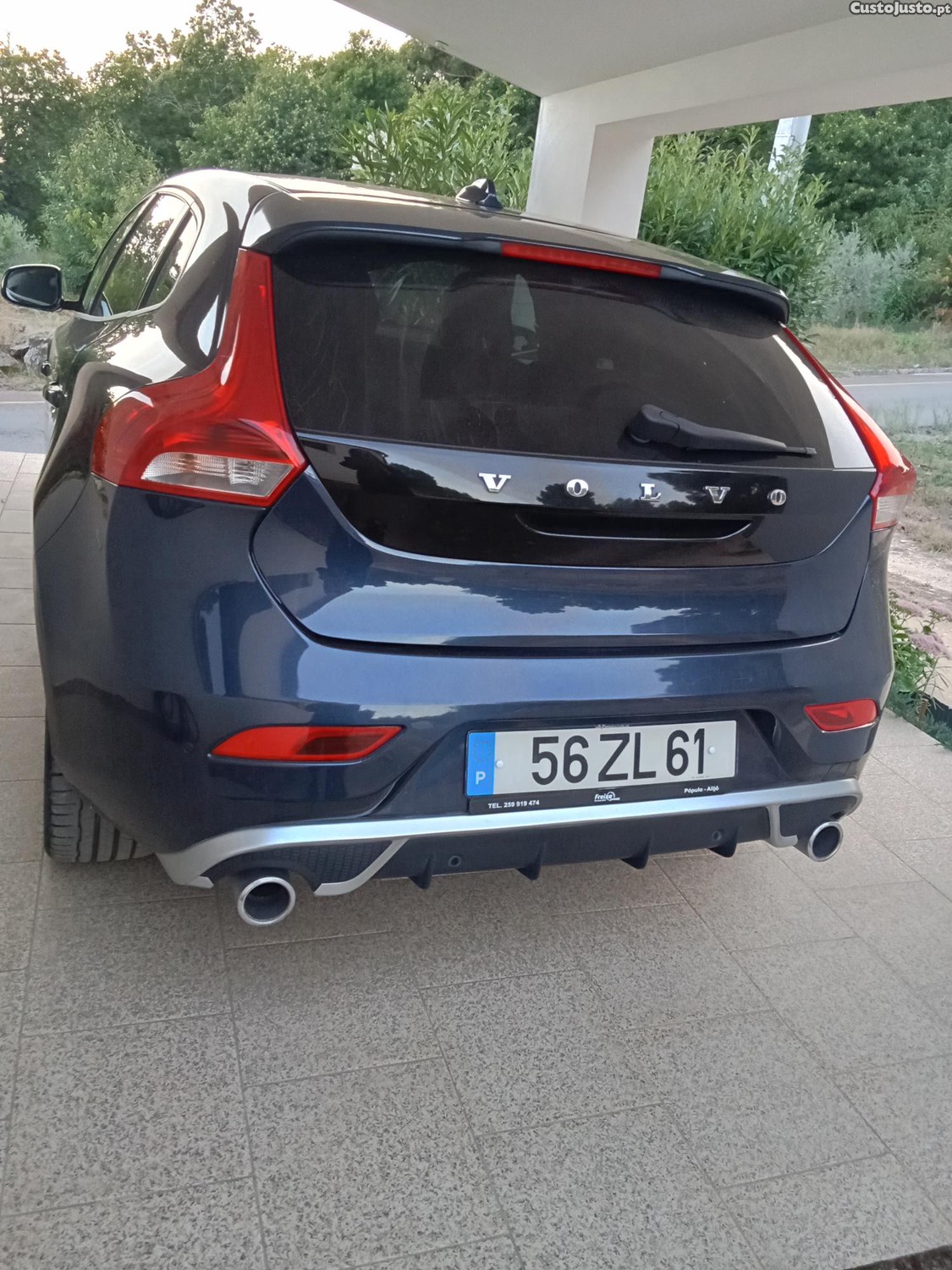Volvo V40 R design — photo 5