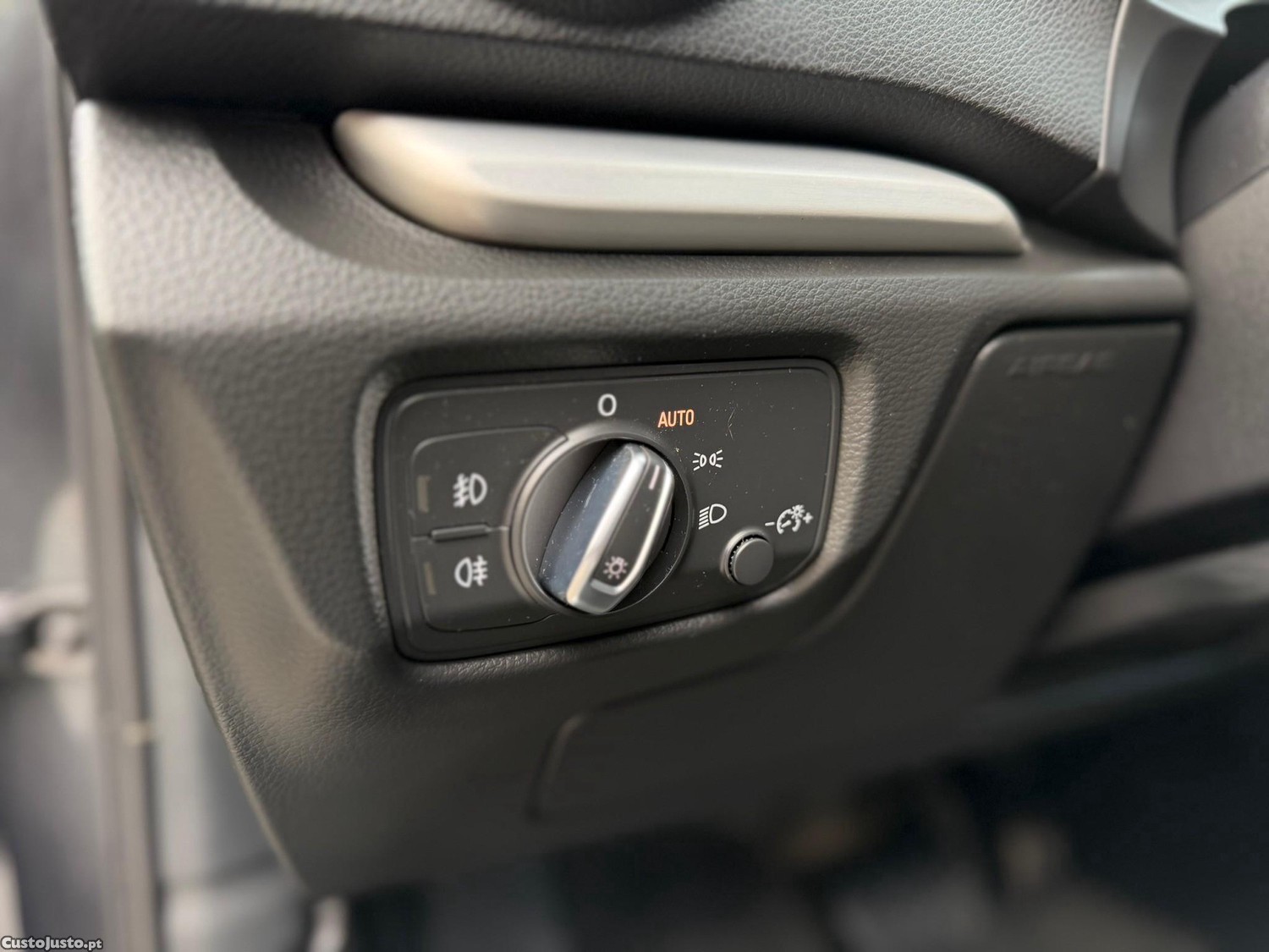 Audi A3 2.0 TDi S-line S tronic — fotografia 12