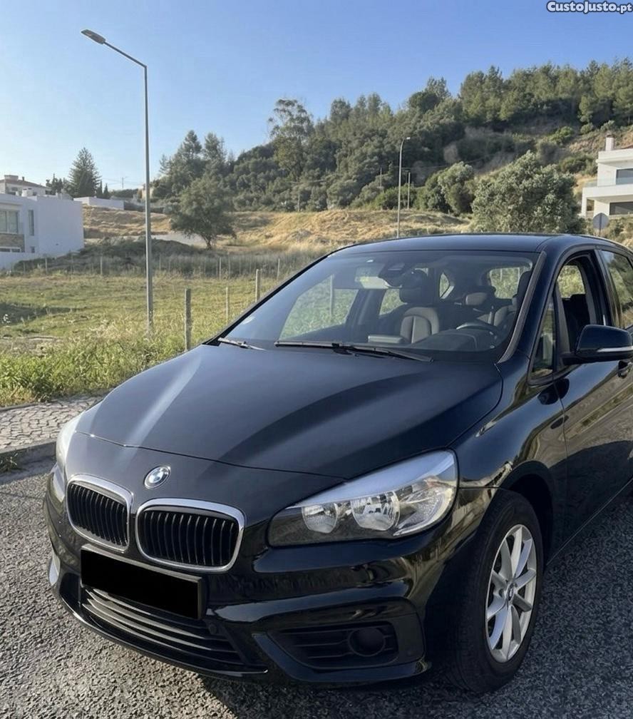 BMW 216 Active Tourer i — fotografia 3