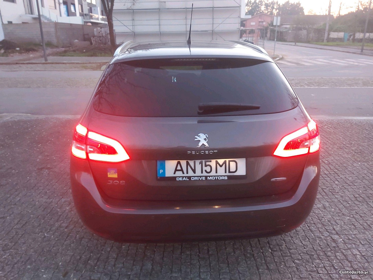 Peugeot 308 Alure 1.6 HDI 120cv — fotografia 6