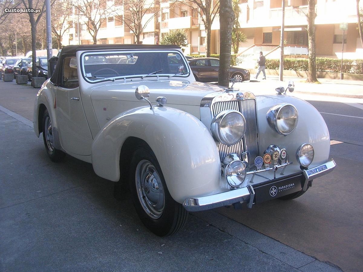 Triumph  2000 Sport — photo 2