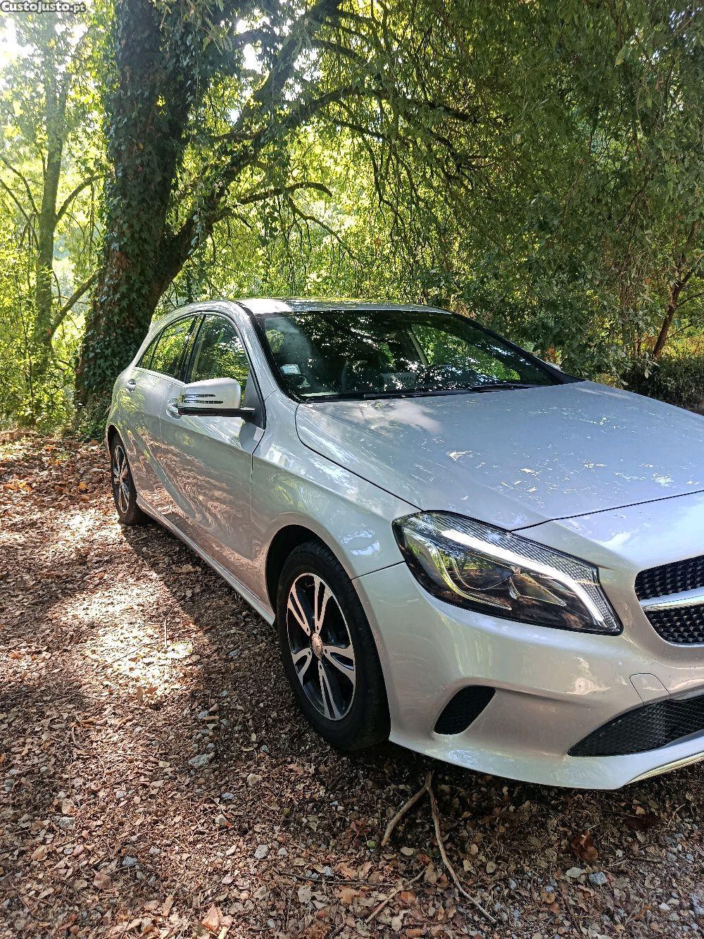 Mercedes-Benz A 180 Urban - 17 foto 2