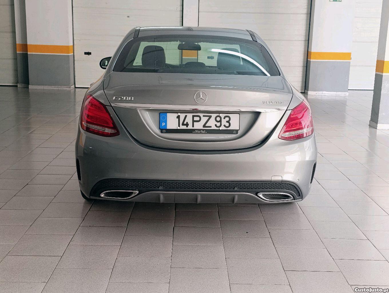 Mercedes-Benz C 200 AMG Line — fotografia 8