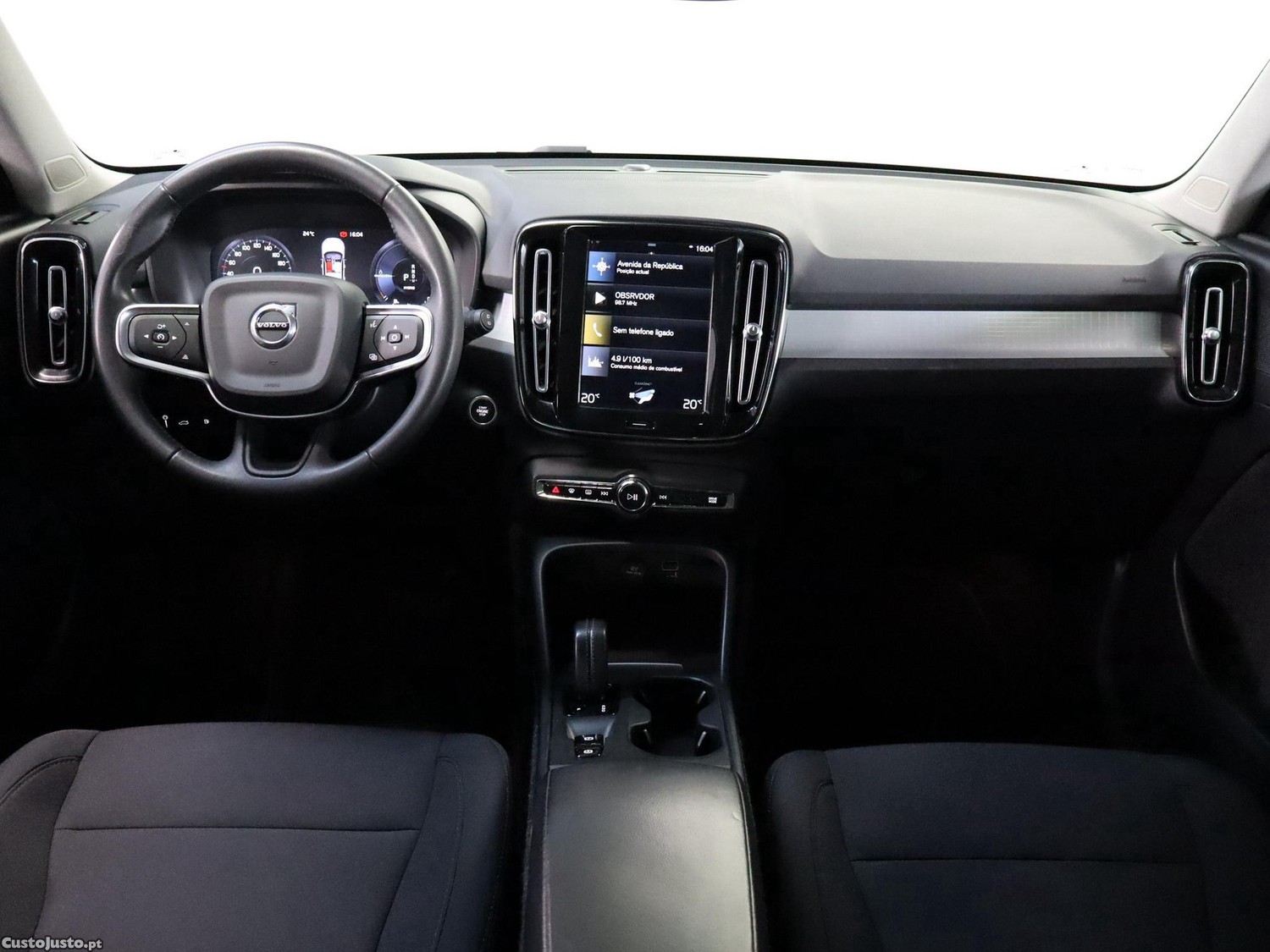Volvo XC 40 1.5 T4 PHEV Inscription — fotografia 13