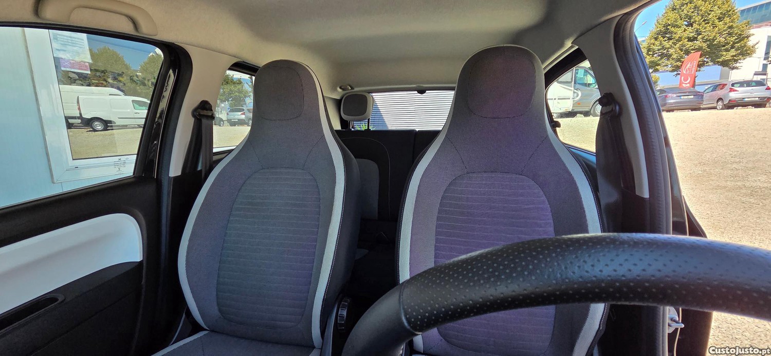 Renault Twingo SCE LIMITED — fotografia 7