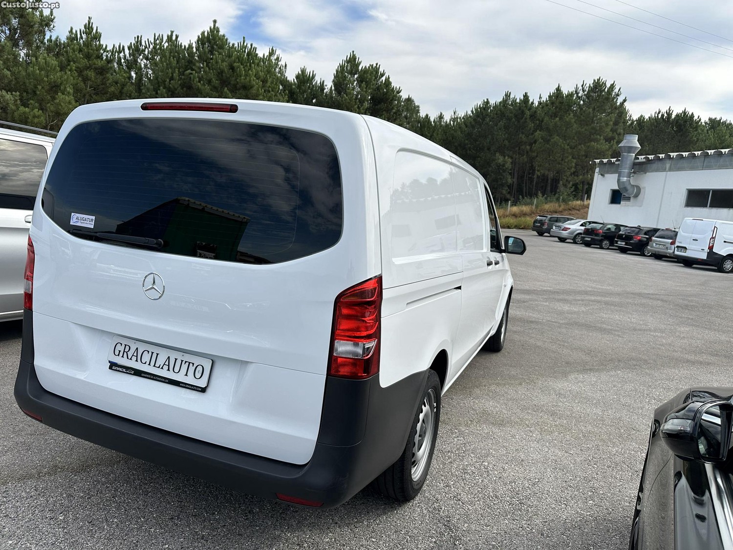 Mercedes-Benz Vito 114 d — fotografia 4