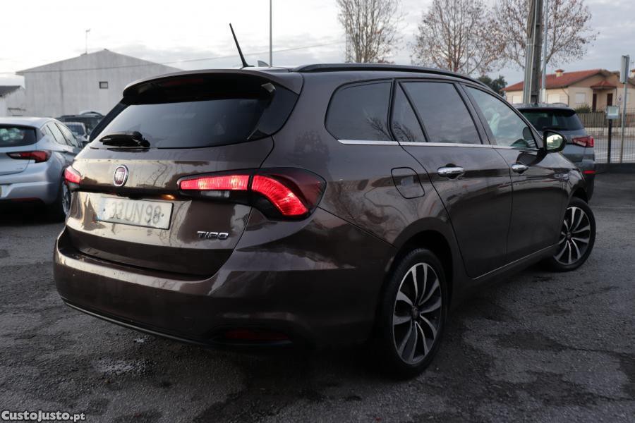 Fiat Tipo 1.6 M-Jet Lounge J17 - 18 foto 5