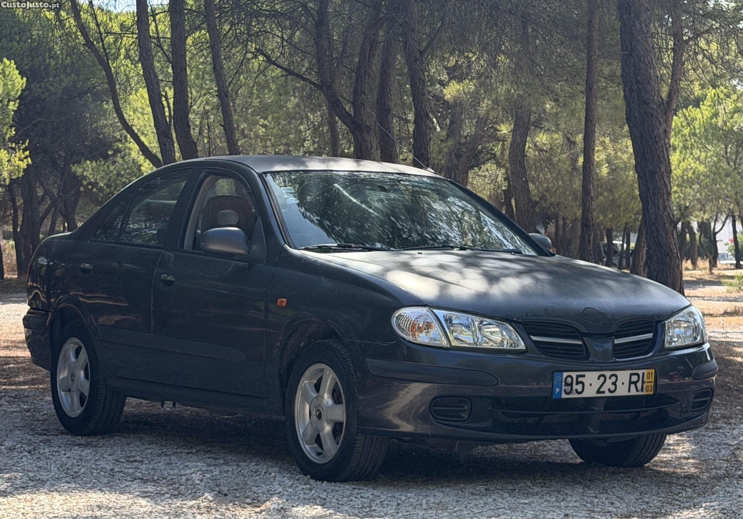Nissan Almera 1.5i 90cv — photo 3
