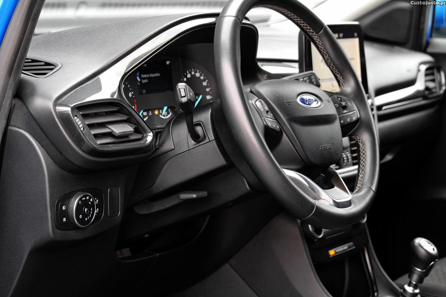 Ford Puma 1.0 EcoBoost MHEV Titanium — fotografia 14