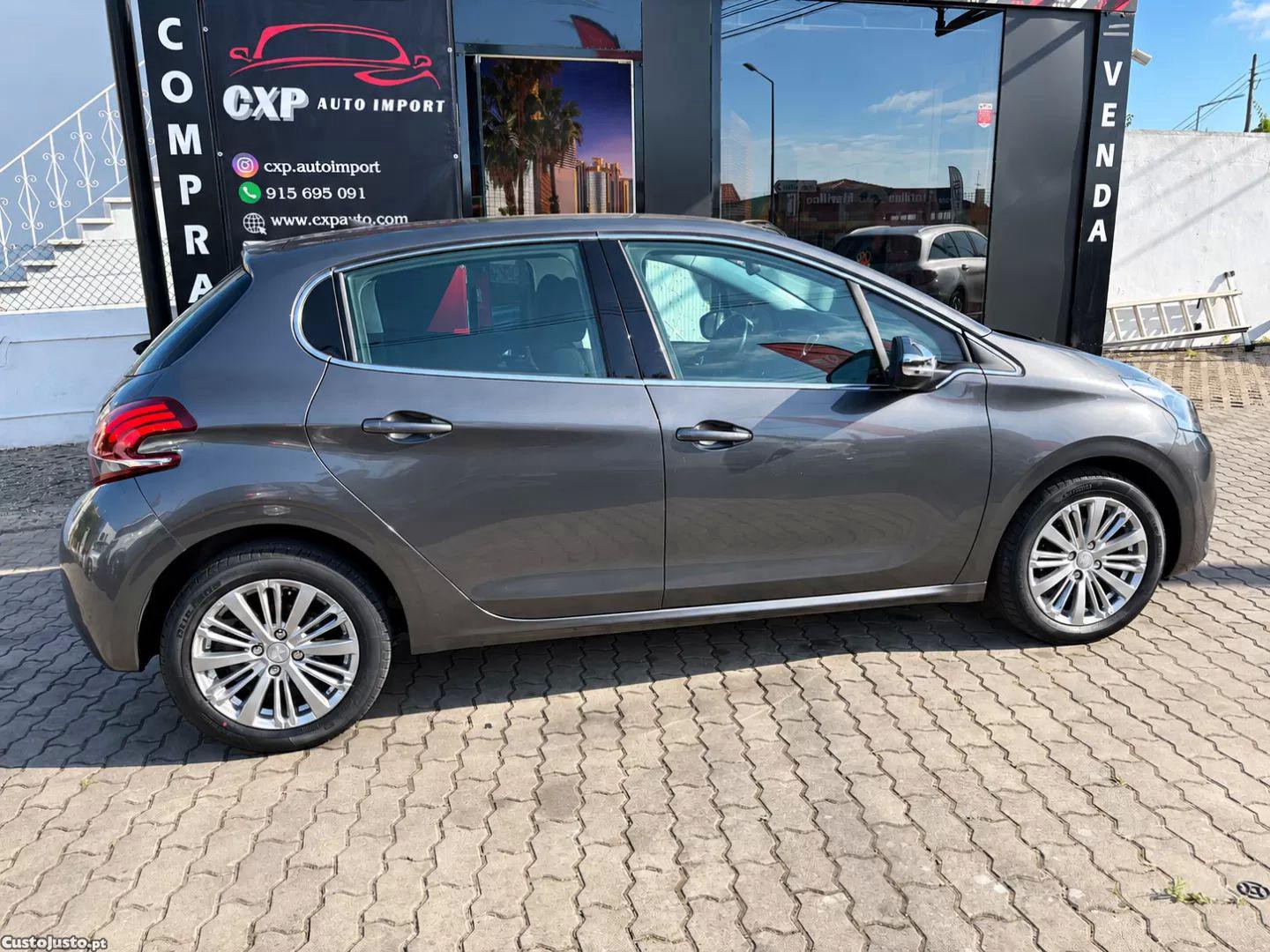 Peugeot 208 1.2 puretech allure — fotografia 6
