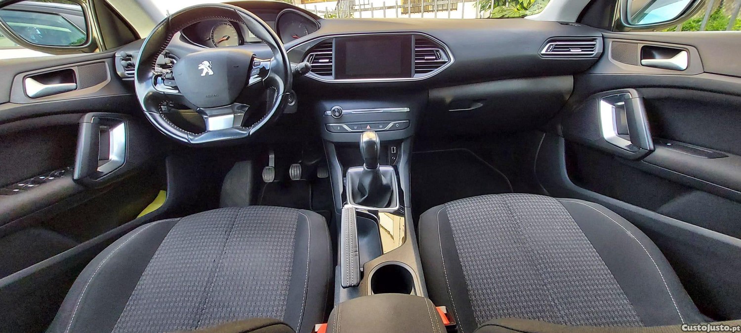 Peugeot 308 1.6 BlueHDi Style — fotografia 6