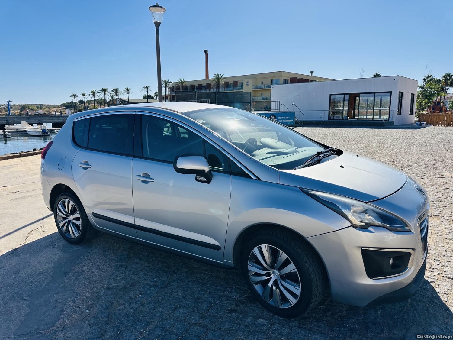 Peugeot 3008 ACTIVE 1.6 HDI 115 CV AUT. — photo 2